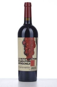france-bordeaux-wine-le-petit-mouton-2015